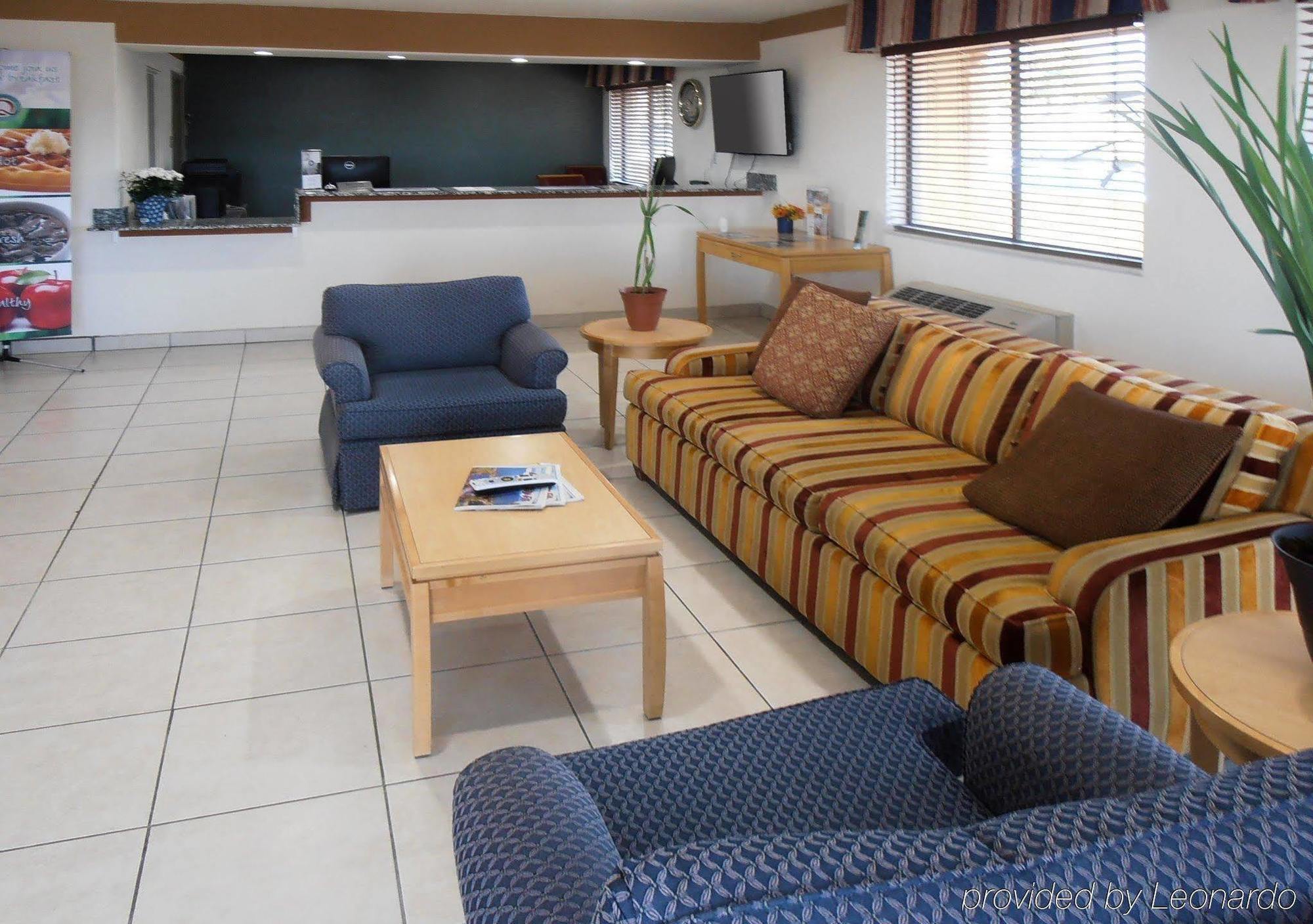 Desert Sands Inn & Suites Албукерке Екстериор снимка
